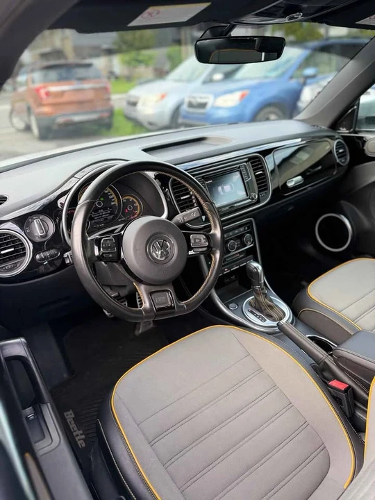2017 Volkswagen A5 Beetle - Image 8 of 14