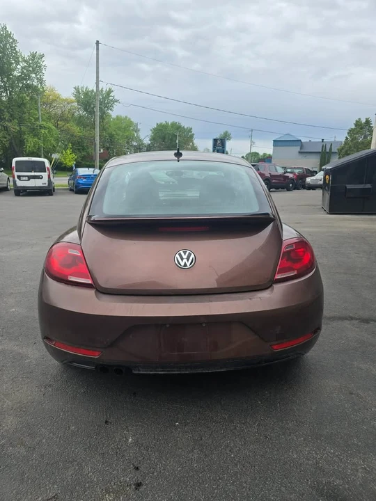 2017 Volkswagen A5 Beetle - Image 5 of 9