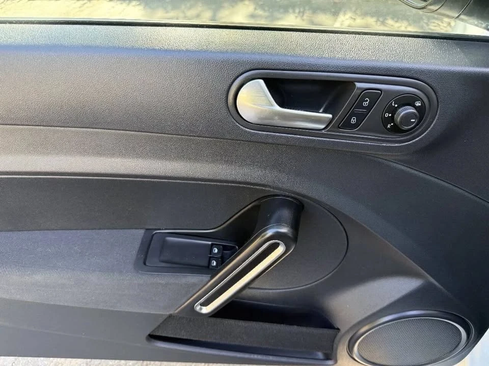 2017 Volkswagen A5 Beetle - Image 13 of 13