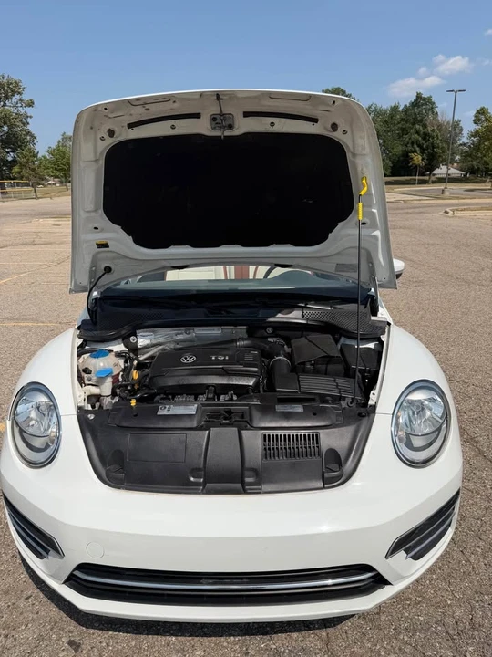 2017 Volkswagen A5 Beetle - Image 7 of 20