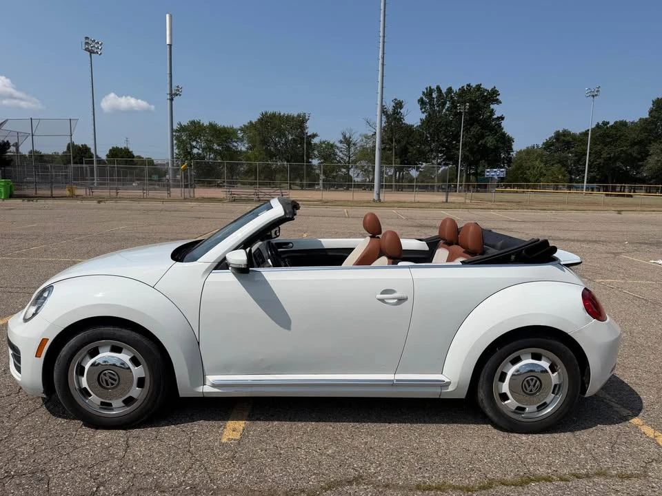 2017 Volkswagen A5 Beetle - Image 6 of 20