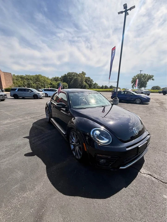 2017 Volkswagen A5 Beetle - Image 2 of 2