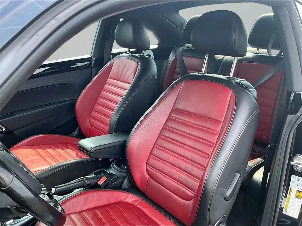2017 Volkswagen A5 Beetle - Image 5 of 8