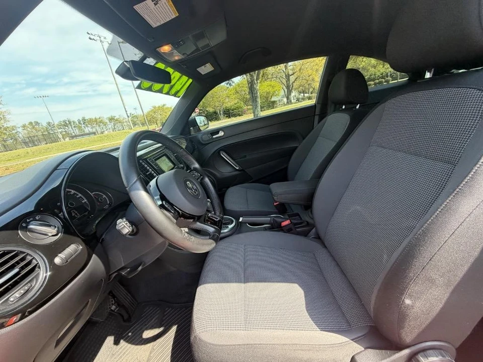 2017 Volkswagen A5 Beetle - Image 4 of 20