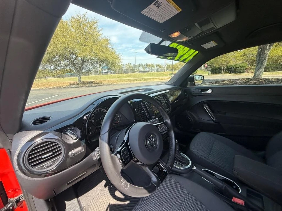 2017 Volkswagen A5 Beetle - Image 5 of 20