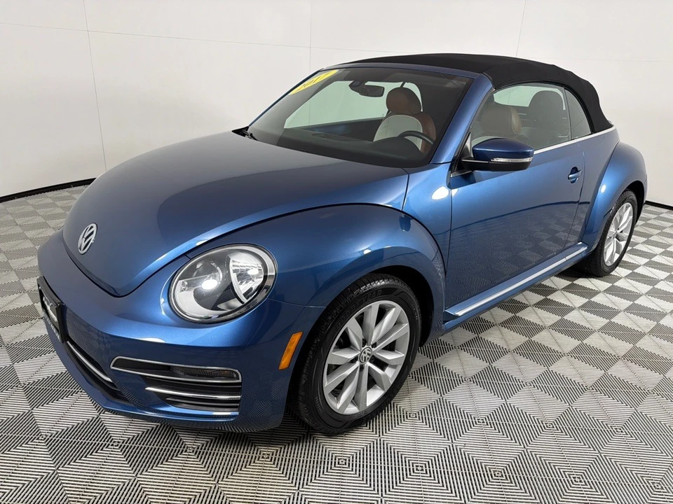 2017 Volkswagen A5 Beetle - Image 18 of 21