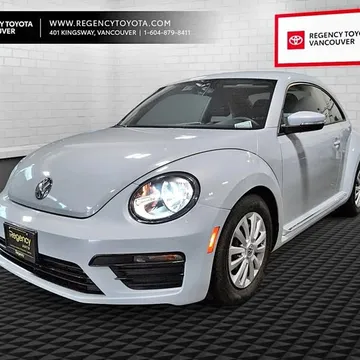 2017 Volkswagen Beetle SE Hatchback