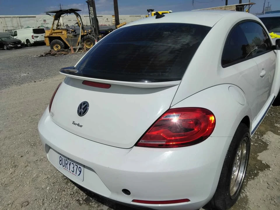 2017 Volkswagen A5 Beetle - Image 6 of 8
