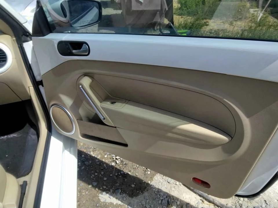 2017 Volkswagen A5 Beetle - Image 8 of 8