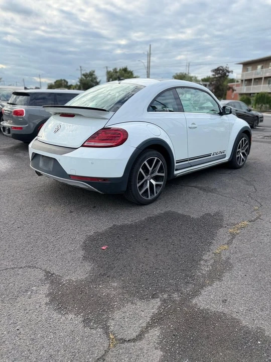 2017 Volkswagen A5 Beetle - Image 9 of 16