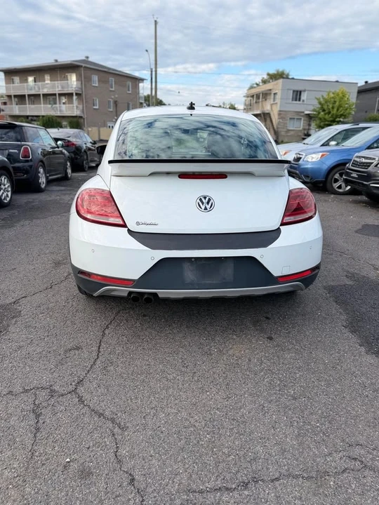 2017 Volkswagen A5 Beetle - Image 8 of 16