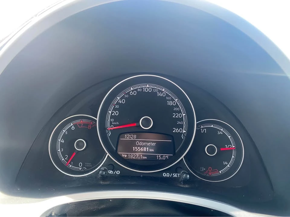 2017 Volkswagen A5 Beetle - Image 6 of 9