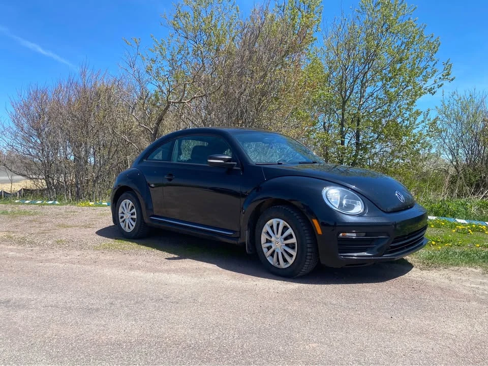 2017 Volkswagen A5 Beetle - Image 3 of 9