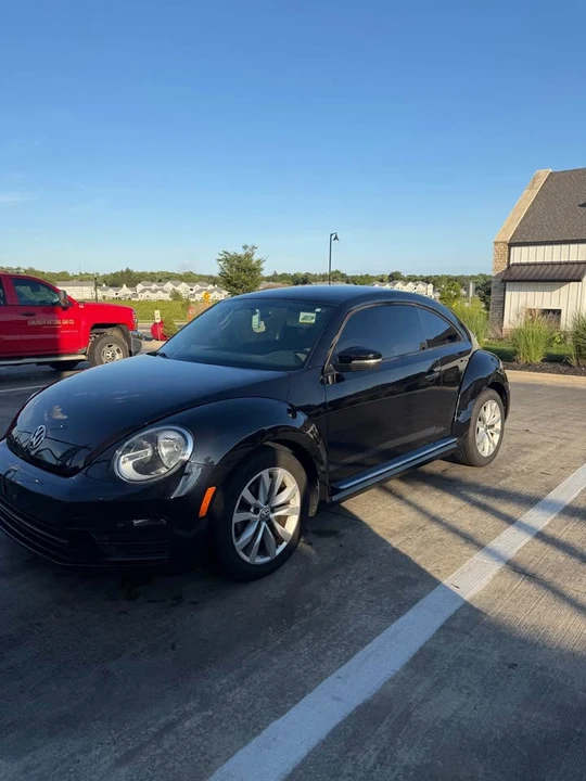 2017 Volkswagen A5 Beetle - Image 3 of 5