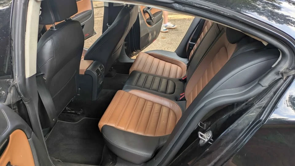 2017 Volkswagen CC - Image 8 of 9