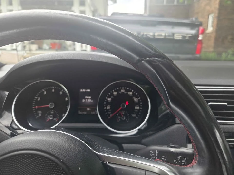 2017 Volkswagen A6 Jetta - Image 10 of 13