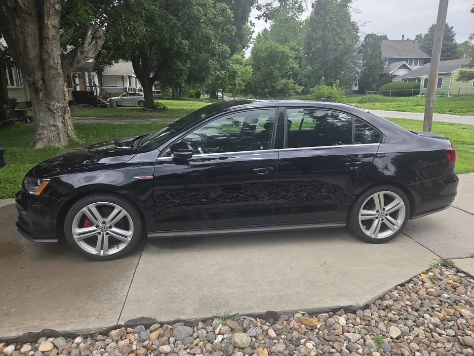 2017 Volkswagen A6 Jetta - Image 3 of 13
