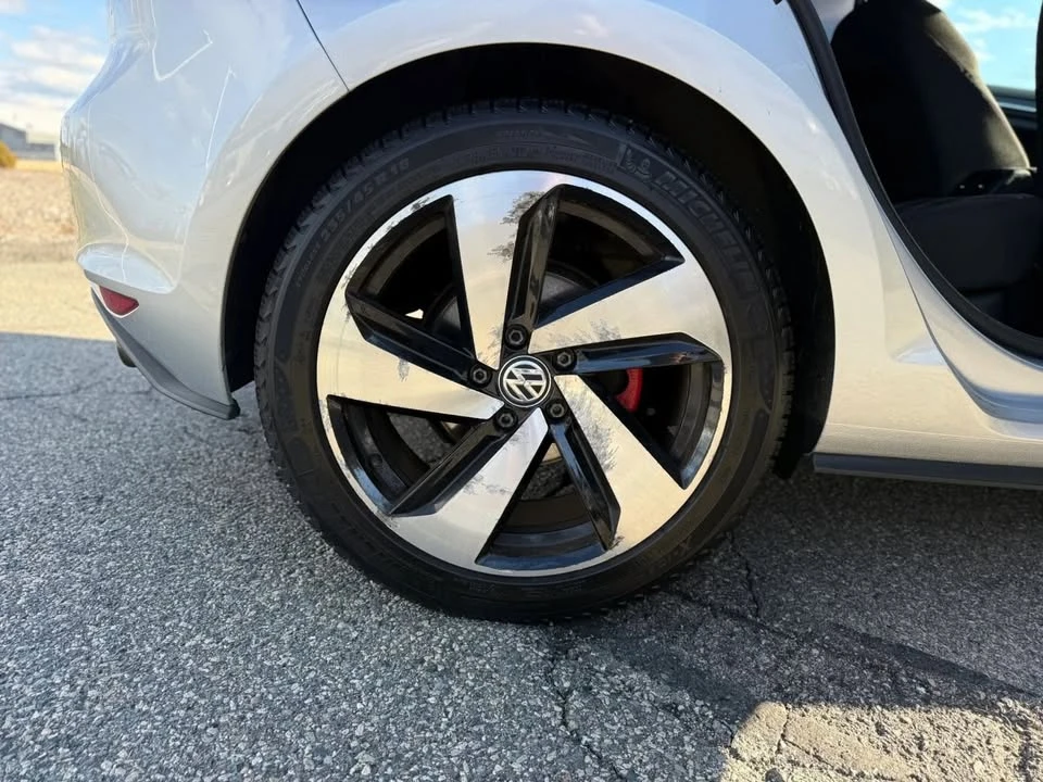 2017 Volkswagen GTI Mk7 - Image 19 of 20