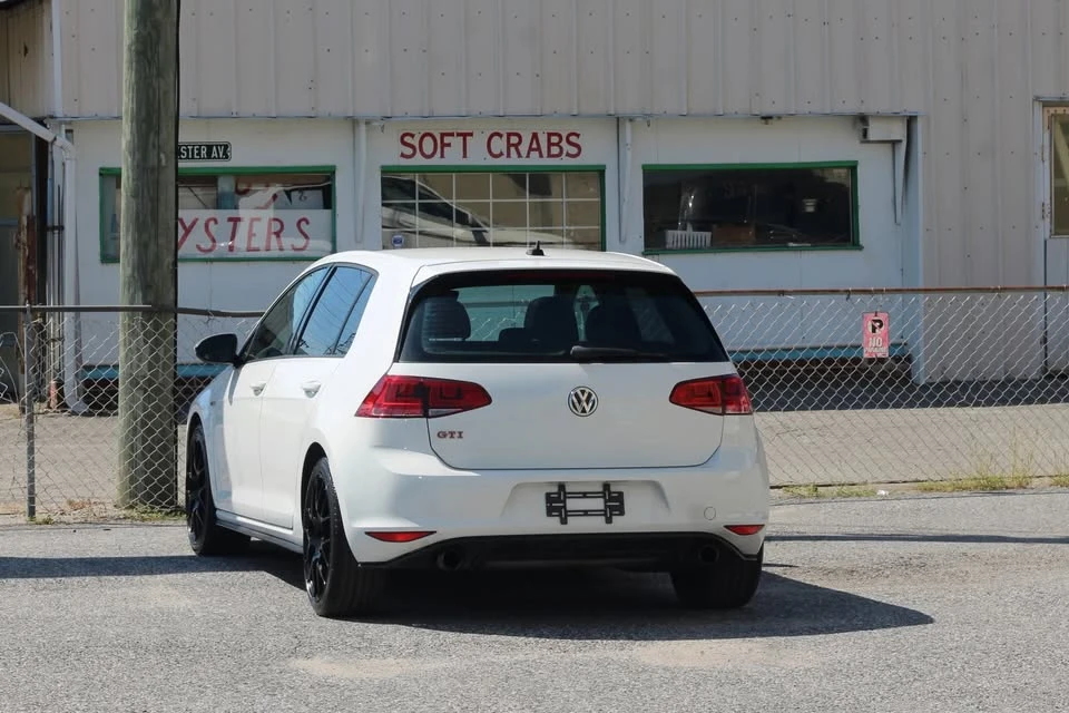 2017 Volkswagen GTI Mk7 - Image 6 of 19