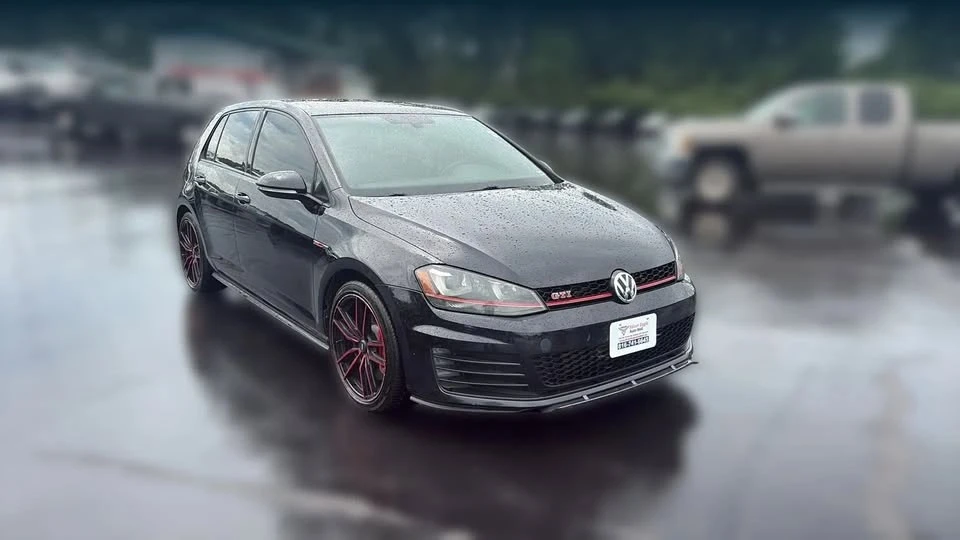 2017 Volkswagen GTI Mk7 - Image 3 of 12