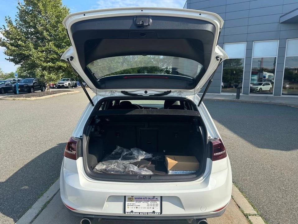2017 Volkswagen GTI Mk7 - Image 12 of 20
