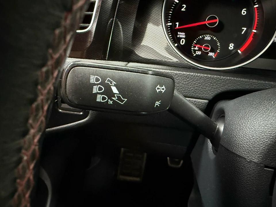 2017 Volkswagen GTI Mk7 - Image 16 of 21