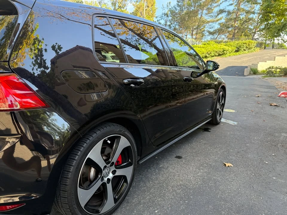 2017 Volkswagen GTI Mk7 - Image 9 of 20