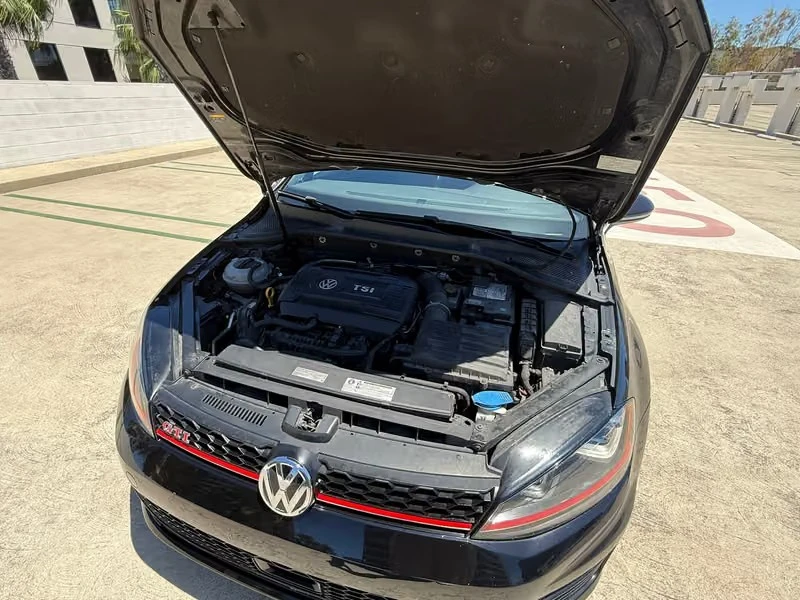 2017 Volkswagen GTI Mk7 - Image 19 of 20