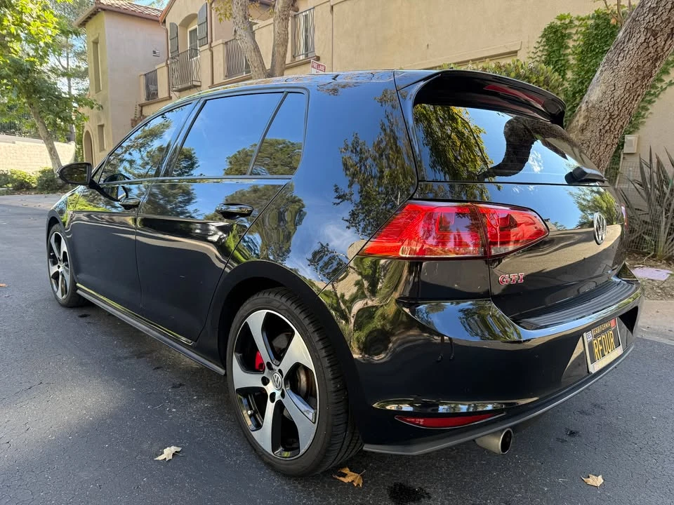 2017 Volkswagen GTI Mk7 - Image 6 of 20