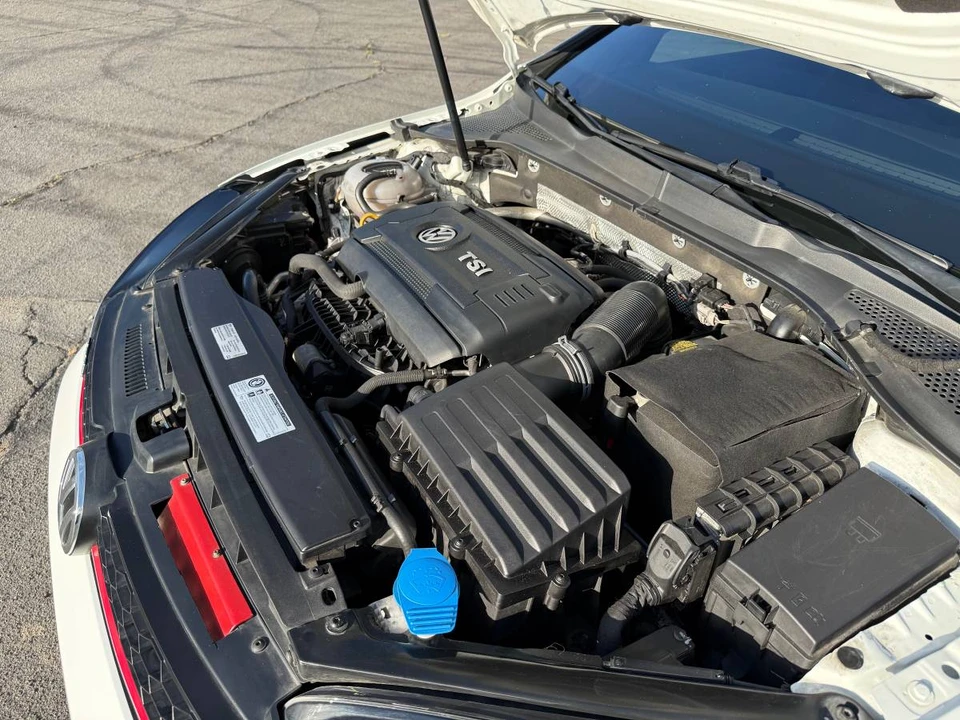 2017 Volkswagen GTI Mk7 - Image 12 of 24