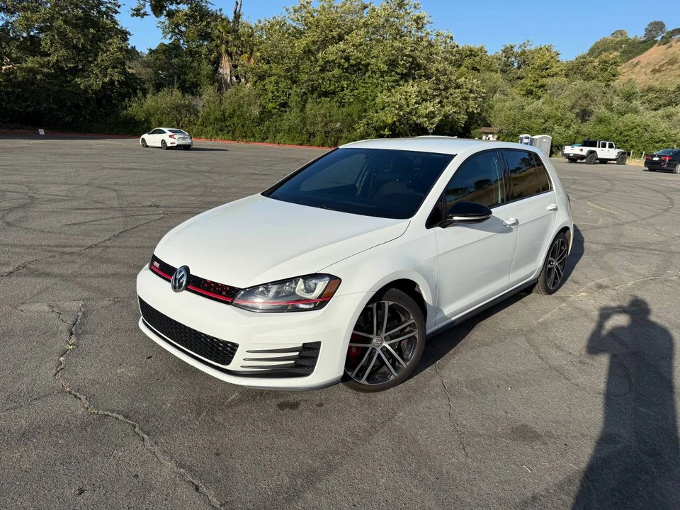 2017 Volkswagen GTI Mk7 - Image 7 of 24