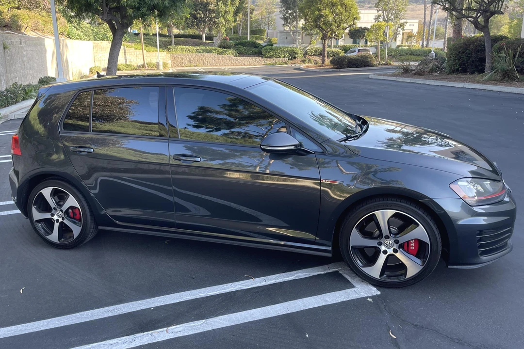 2017 Volkswagen GTI Mk7 - Image 3 of 31