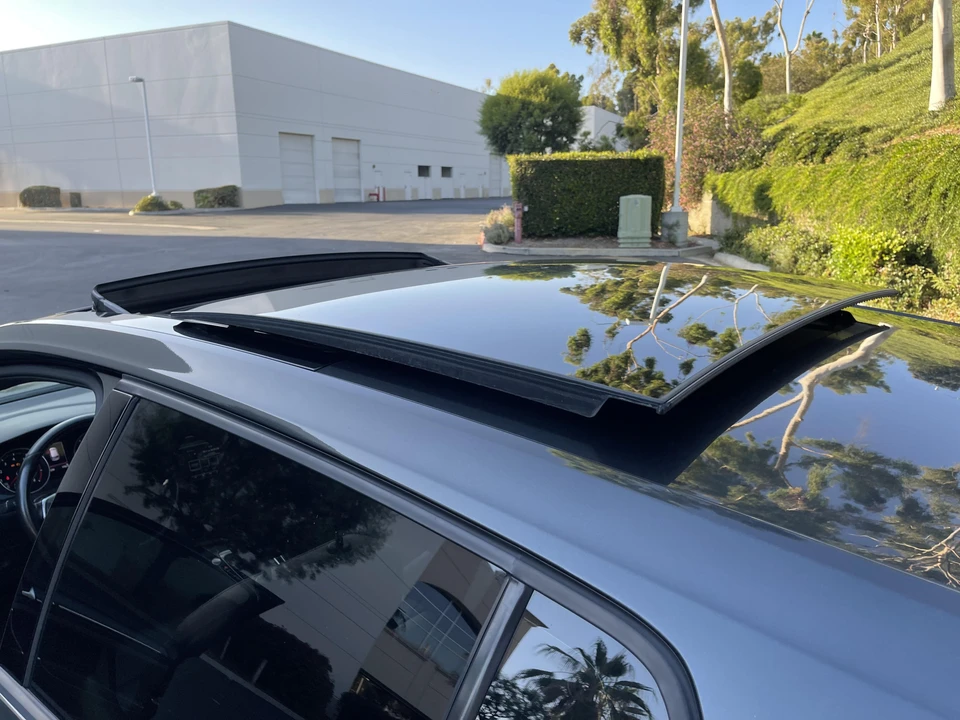 2017 Volkswagen GTI Mk7 - Image 25 of 31