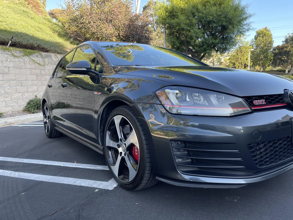 2017 Volkswagen GTI Mk7 - Image 19 of 31