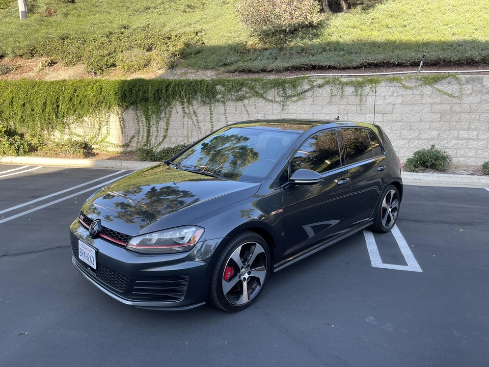 2017 Volkswagen GTI Mk7 - Image 8 of 31