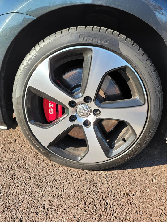 2017 Volkswagen GTI Mk7 - Image 27 of 31