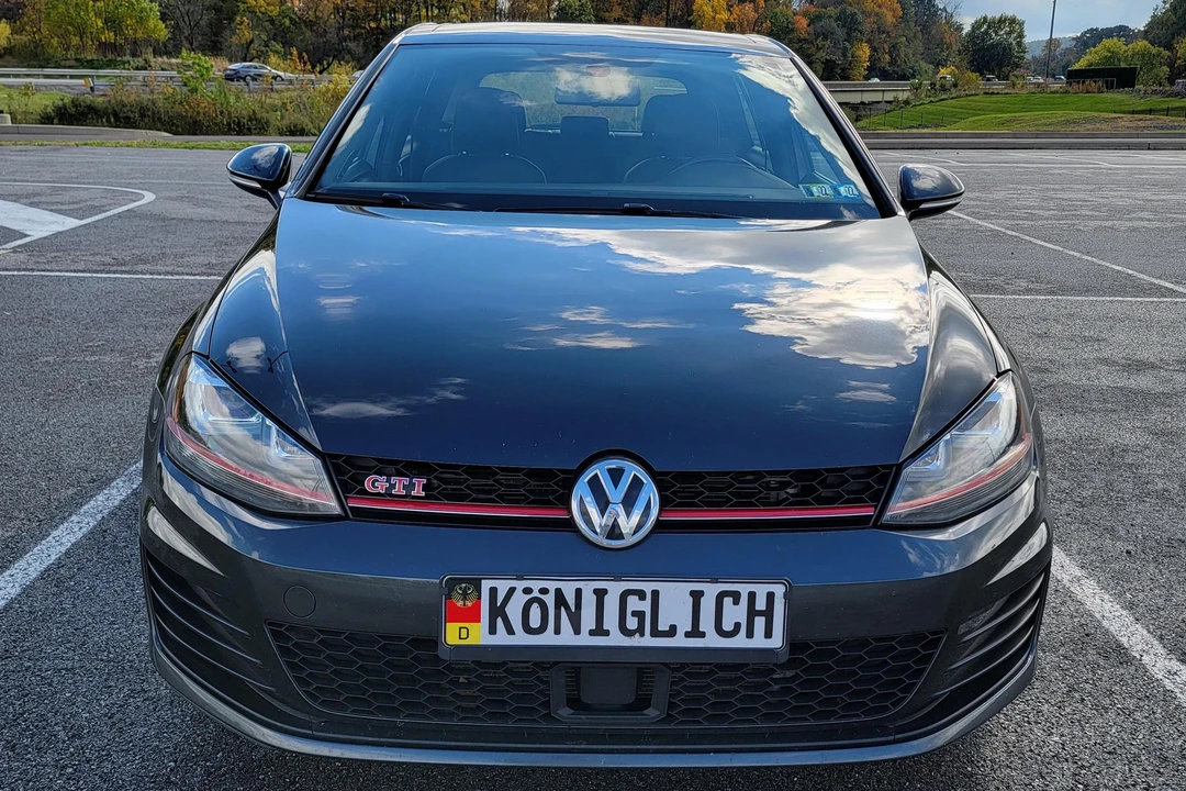 2017 Volkswagen GTI Mk7 - Image 2 of 31