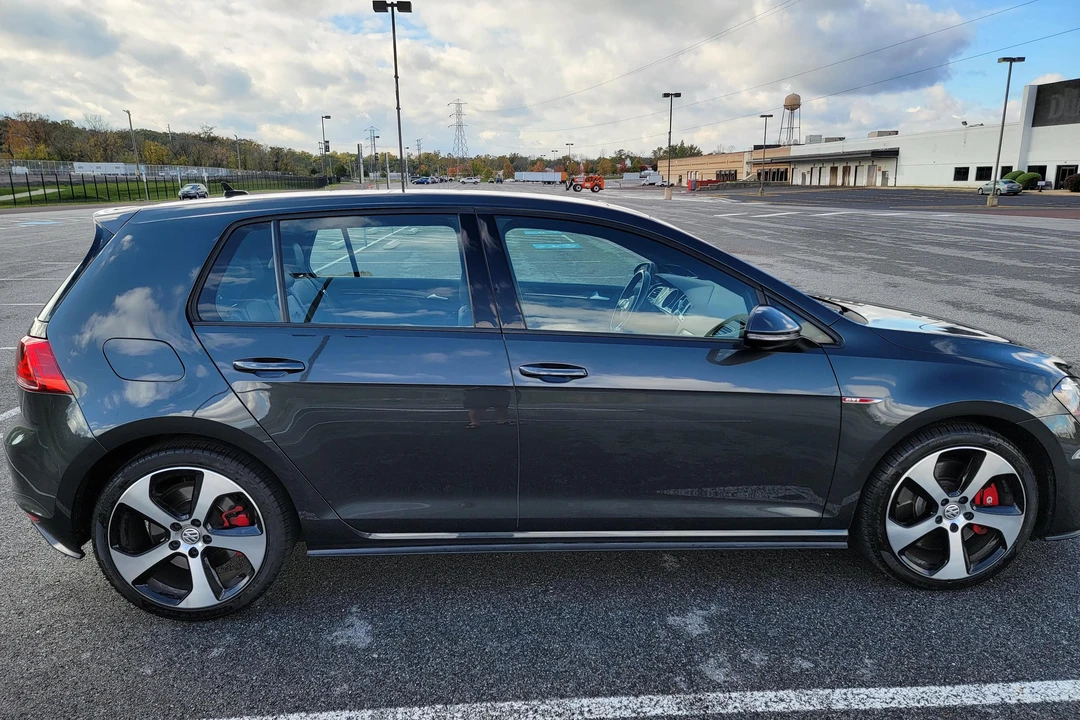 2017 Volkswagen GTI Mk7 - Image 4 of 31
