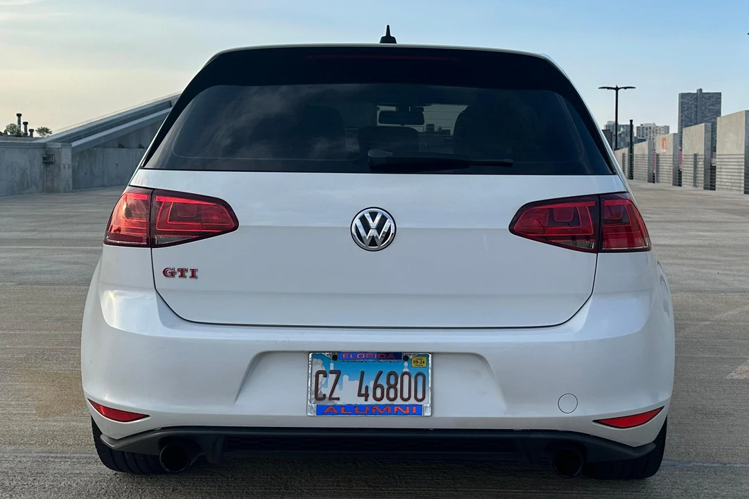 2017 Volkswagen GTI Mk7 - Image 5 of 31