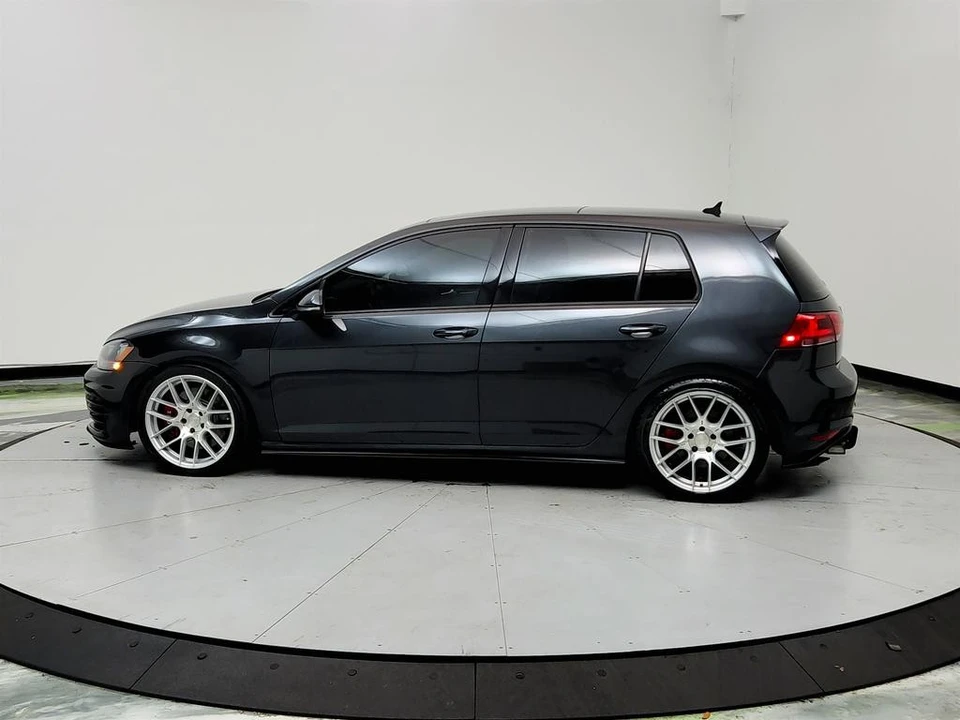 2017 Volkswagen GTI Mk7 - Image 8 of 12