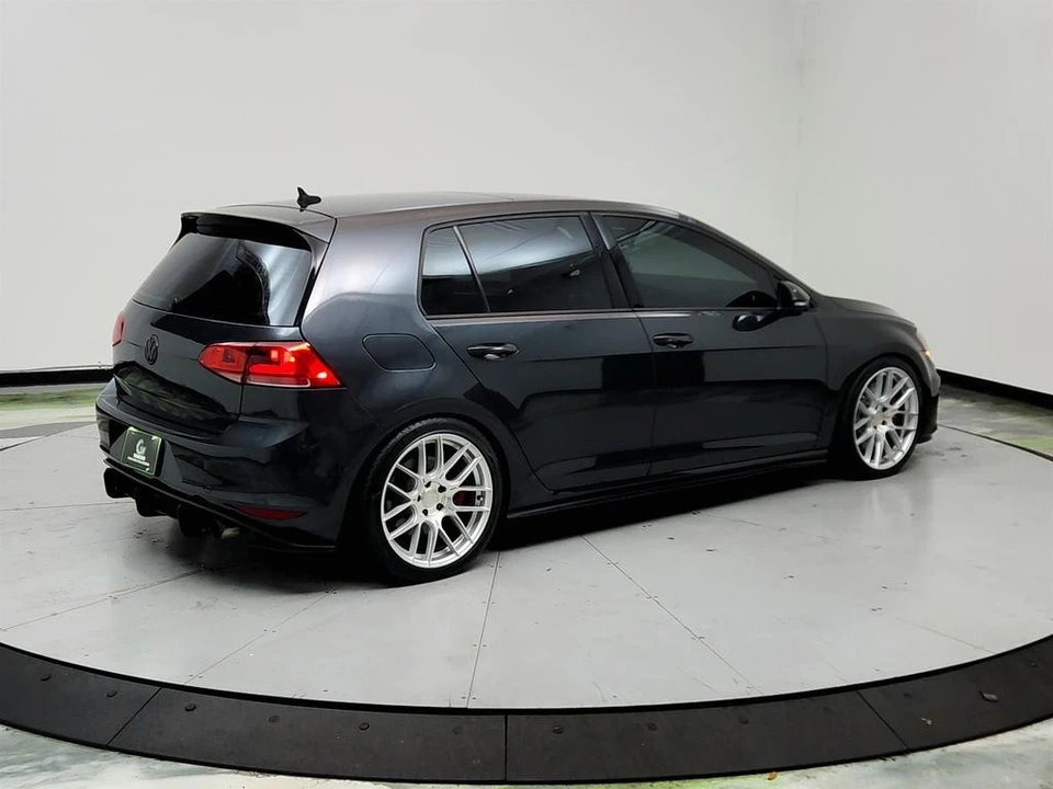 2017 Volkswagen GTI Mk7 - Image 5 of 12