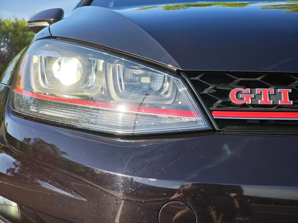 2017 Volkswagen GTI Mk7 - Image 13 of 31