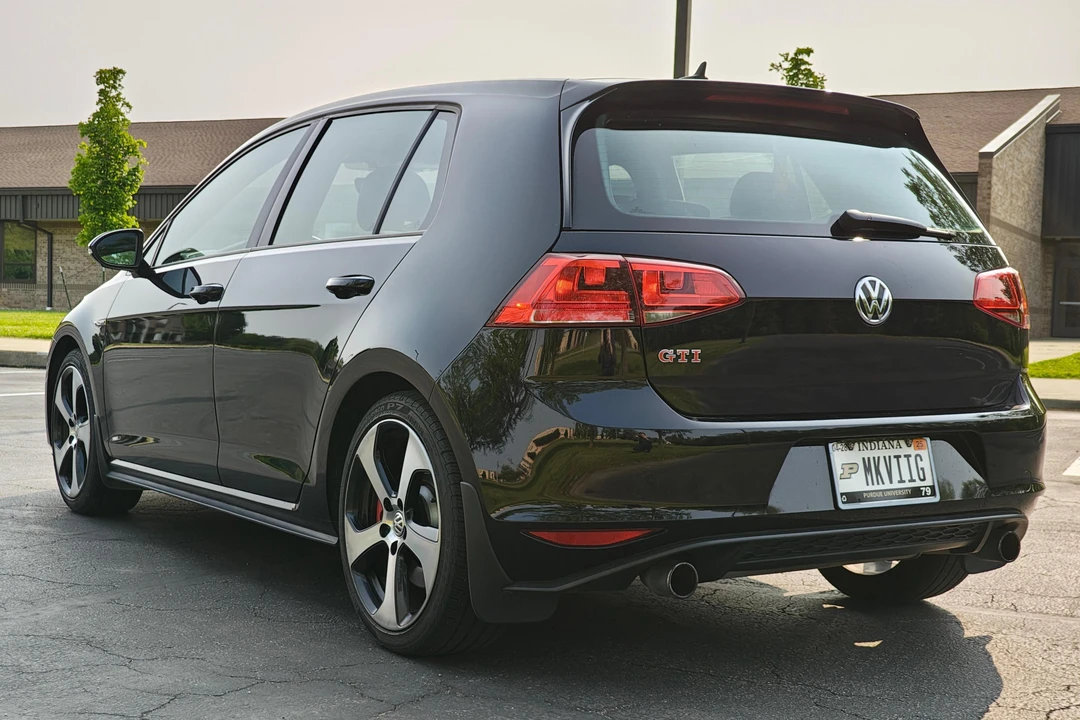 2017 Volkswagen GTI Mk7 - Image 4 of 31