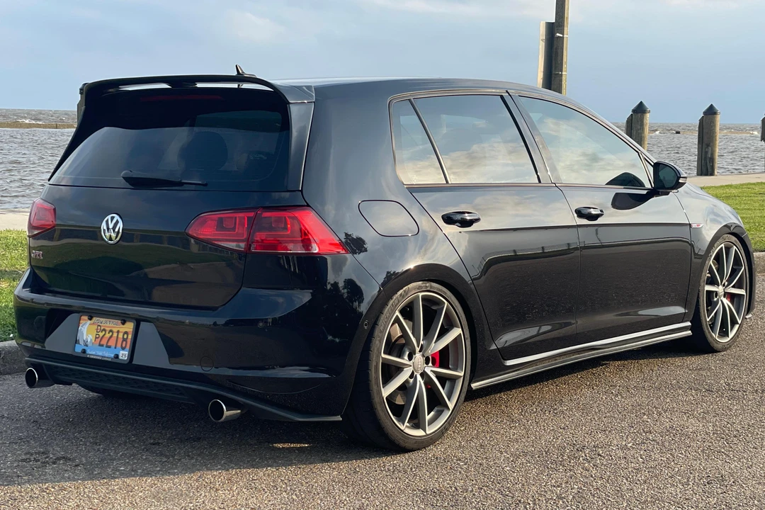 2017 Volkswagen GTI Mk7 - Image 4 of 31