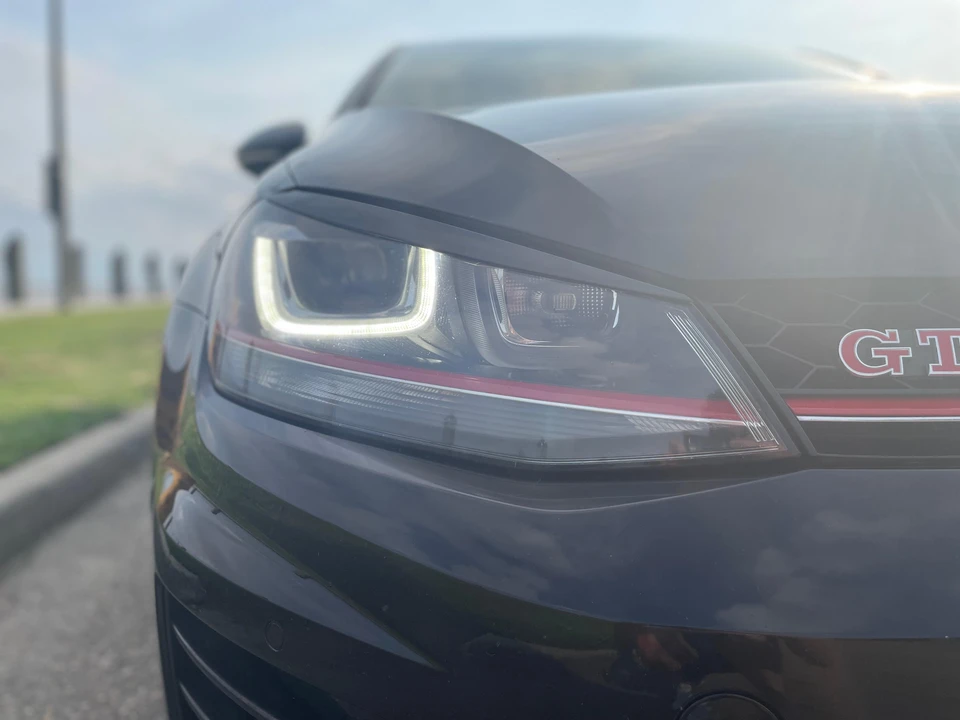 2017 Volkswagen GTI Mk7 - Image 10 of 31