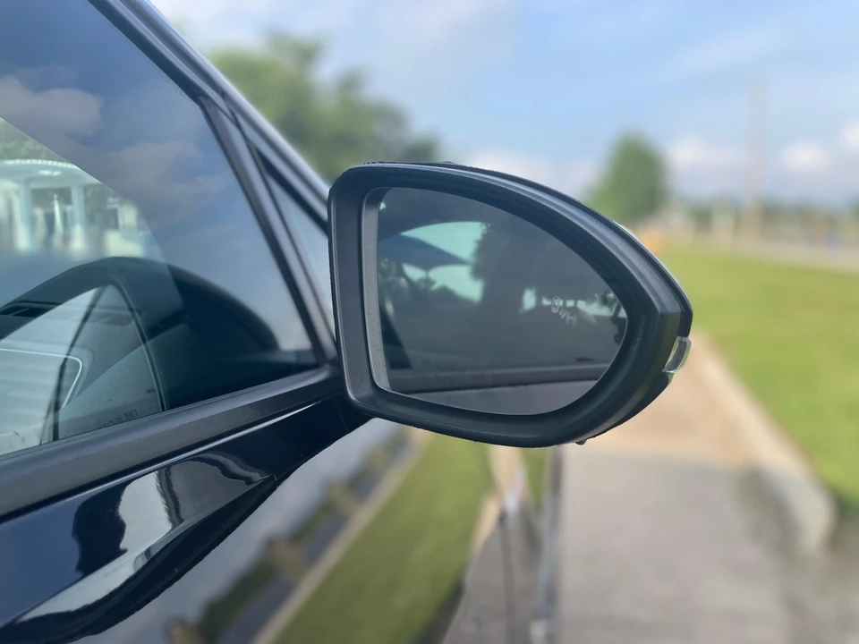 2017 Volkswagen GTI Mk7 - Image 25 of 31