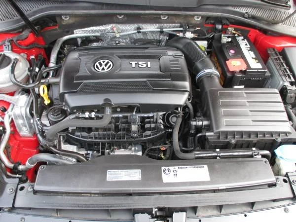 2017 Volkswagen GTI Mk7 - Image 10 of 15