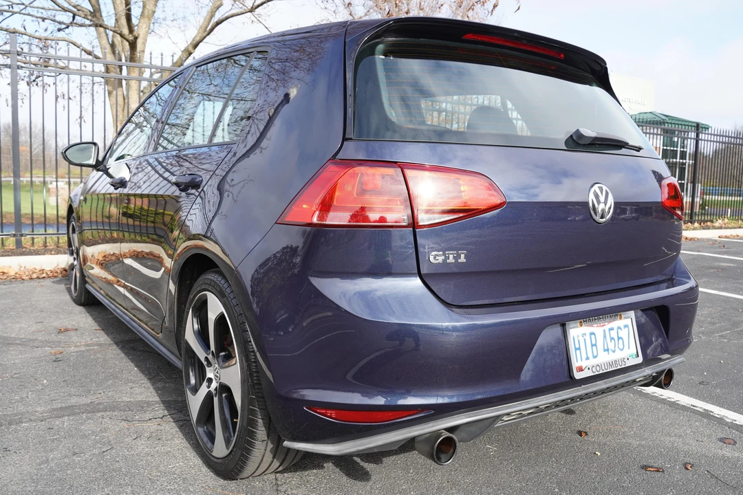 2017 Volkswagen GTI Mk7 - Image 4 of 31