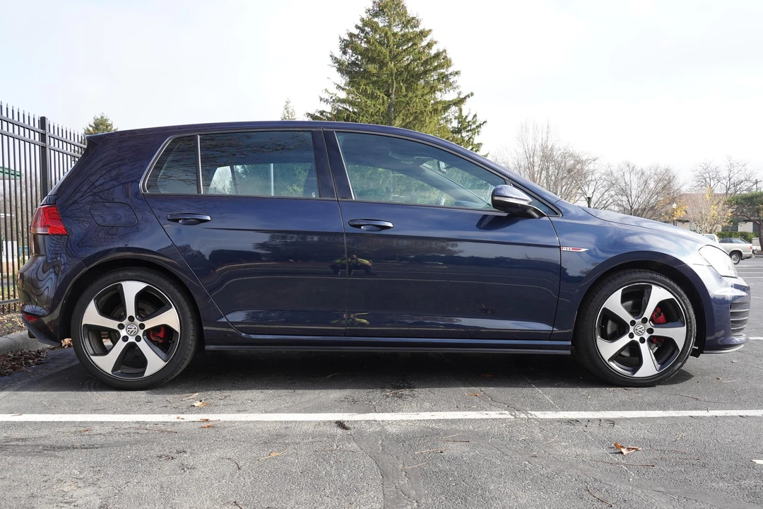 2017 Volkswagen GTI Mk7 - Image 3 of 31