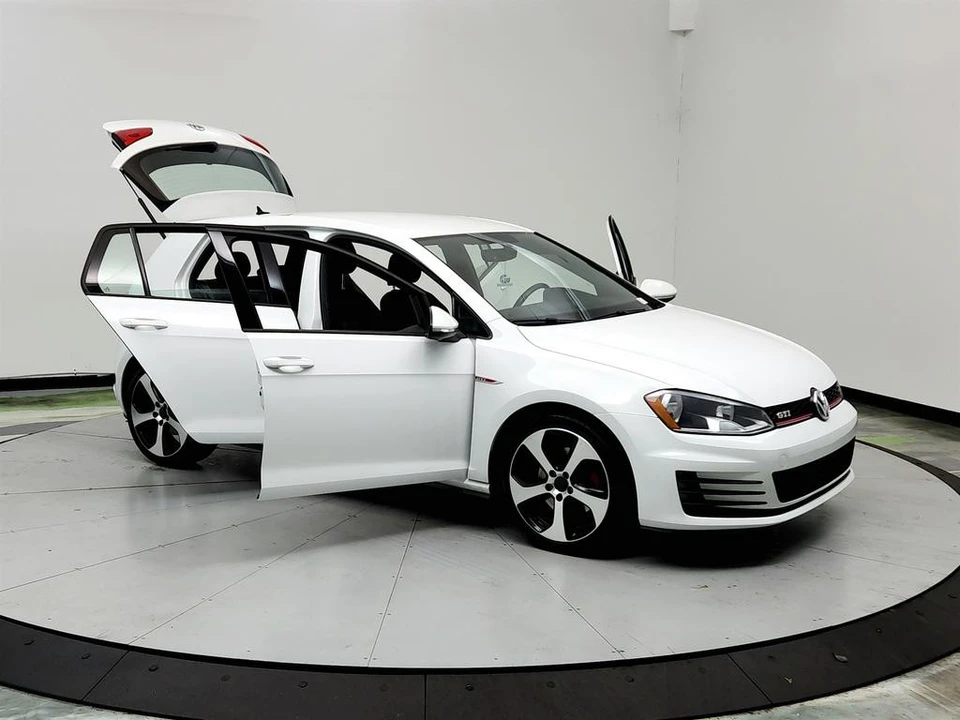 2017 Volkswagen GTI Mk7 - Image 10 of 12